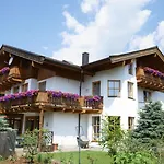 Zell Am فندق زيل أم سي
