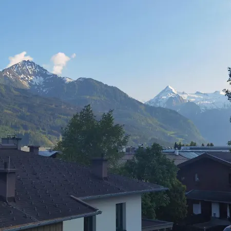 Zell Am 3* زيل أم سي