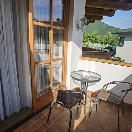 Zell Am زيل أم سي