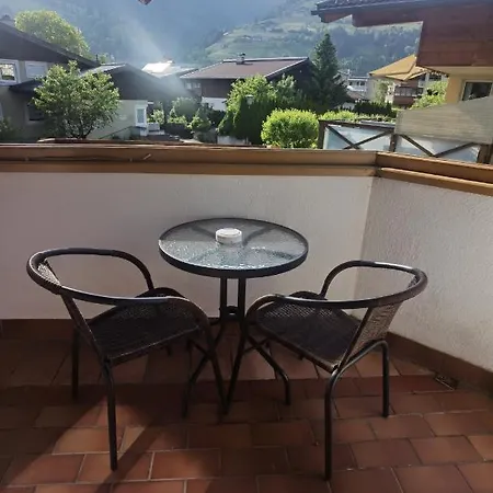 Zell Am Hotel 3*