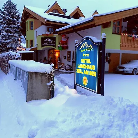 Zell Am فندق 3*