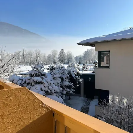 Hotel Zell Am 3*