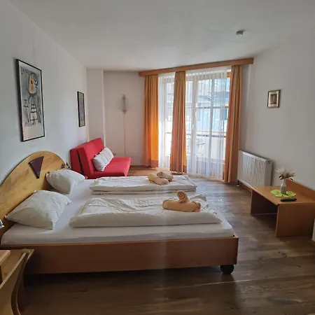 Ξενοδοχείο Zell Am