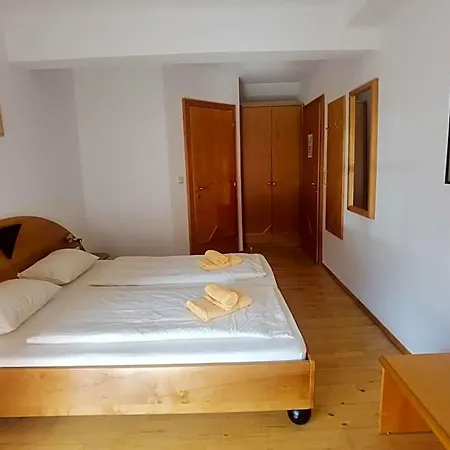 Zell Am Hotel