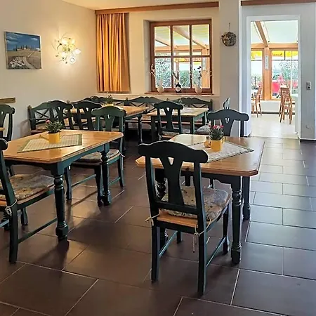 Zell Am Hotel 3*