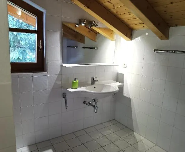 Ξενοδοχείο Zell Am 3*