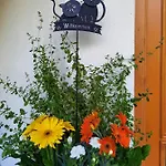 Отель Landhaus 3*