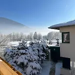 Landhaus Отель Целль-ам-Зе