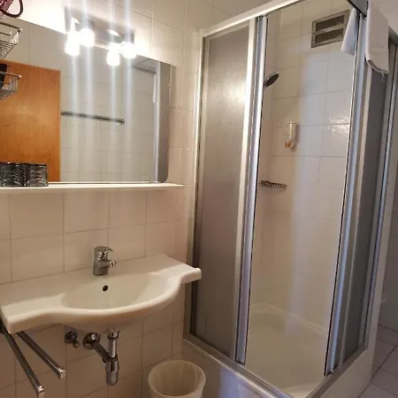 Otel Zell Am